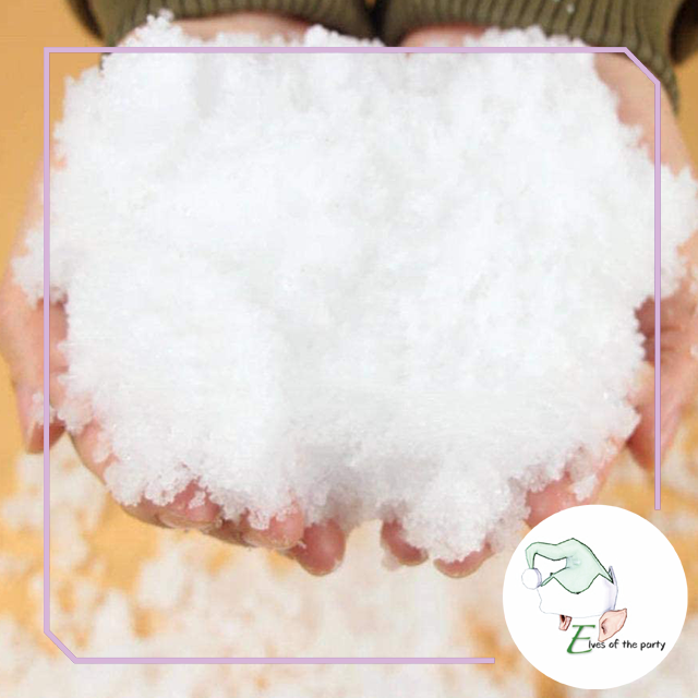 Christmas Decoration : Instant Faux Snow for Christmas Decor or Science experiments