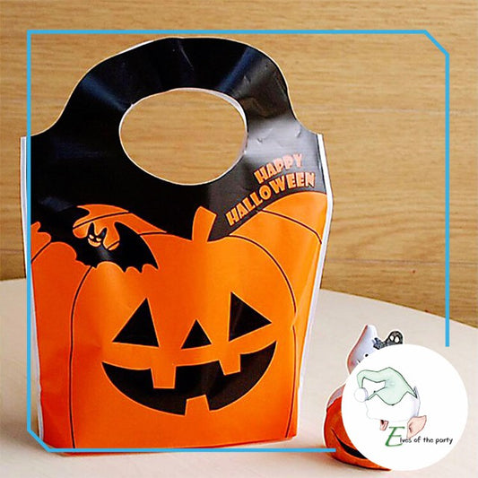 Halloween Trick or Treat Loot Bag : Plastic Pumpkin (Pack of 25)