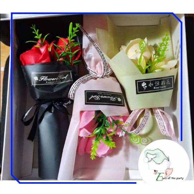 Artificial Flowers : 3 Roses Mini Bouquet